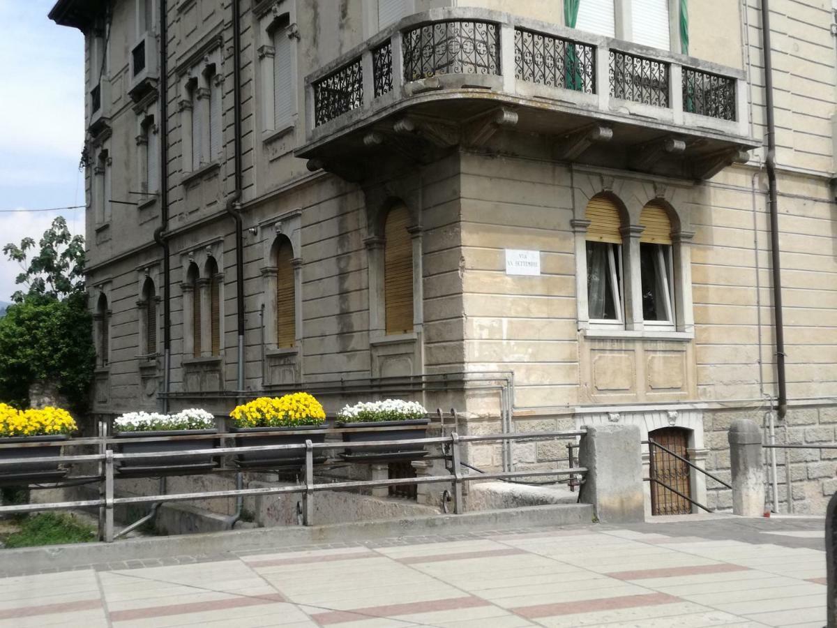 Via XX Settembre 1 Garda (Verona) Exterior foto